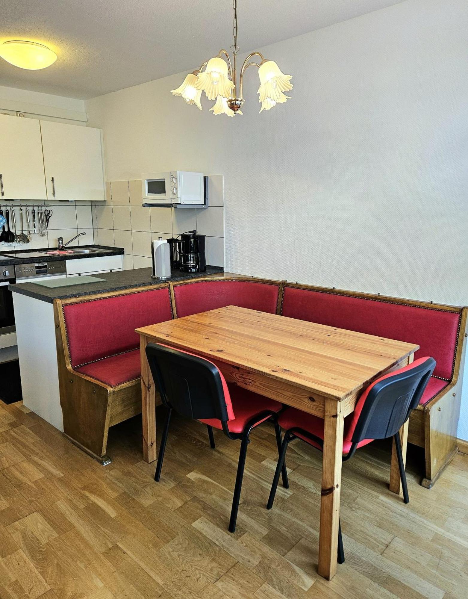 Wohnung 2 - G Pape - Schoene Terassenwohnung Mit Sep Ankleidezimmer, Kostenloses Wlan, Longstay Rabatt, Naehe Duenenpark Grömitz Exteriör bild